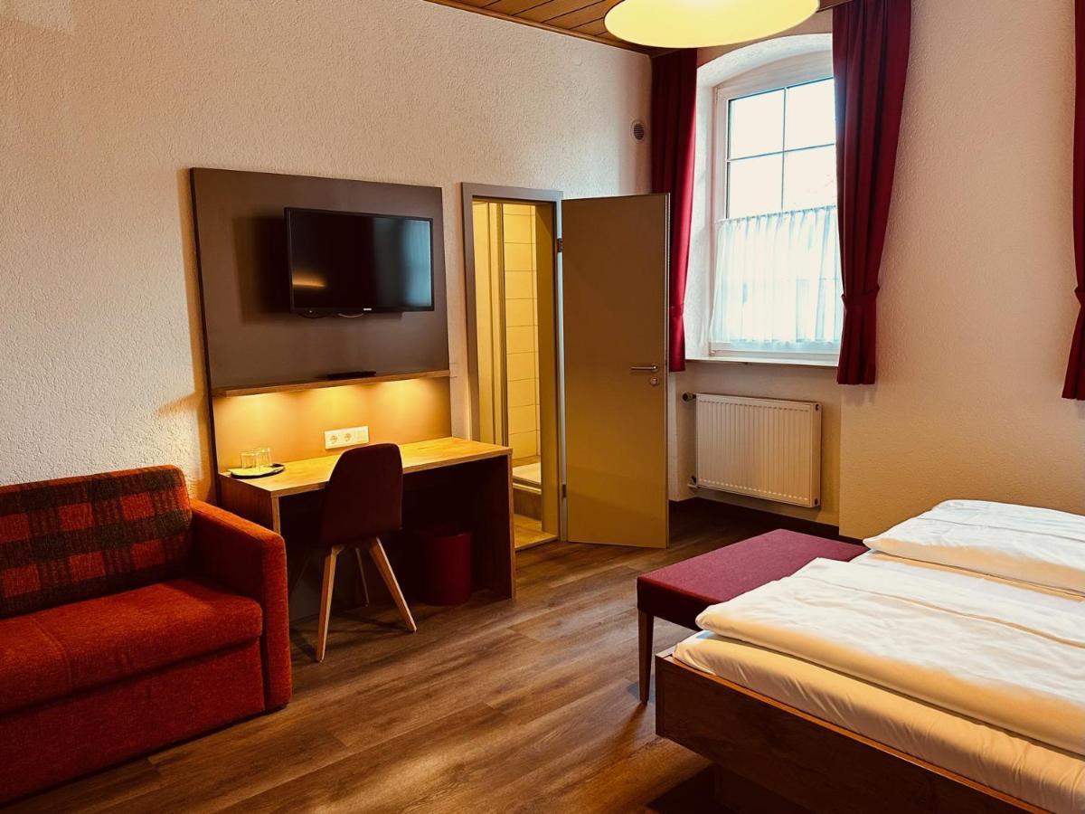 Hotel Und Wirtshaus Loewen Rielasingen-Worblingen Ngoại thất bức ảnh