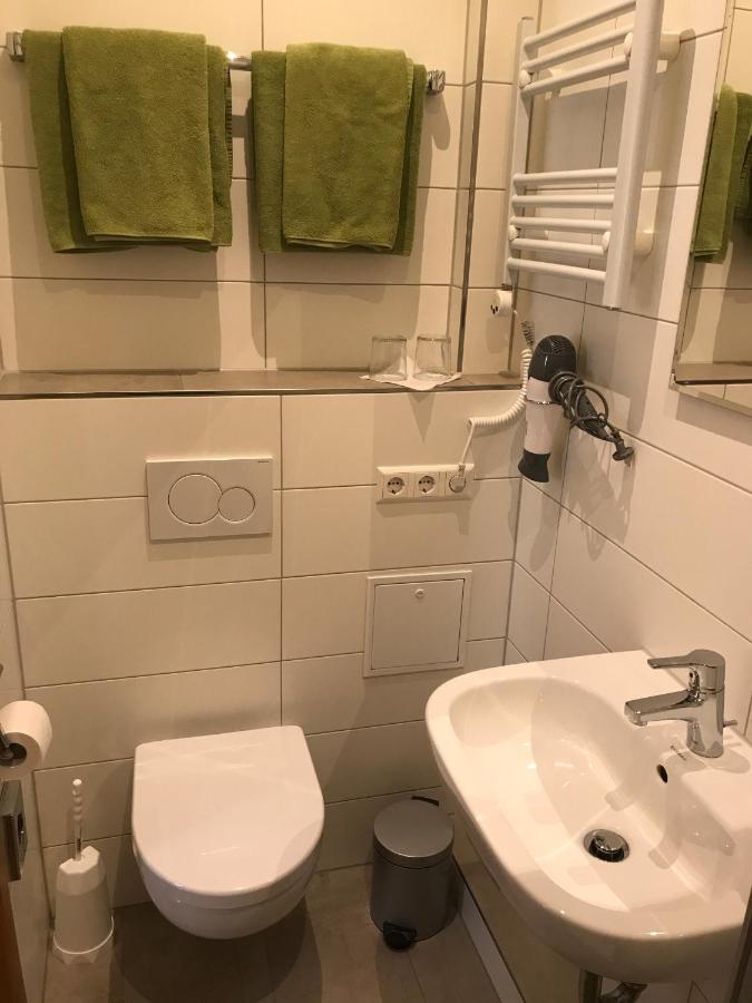 Hotel Und Wirtshaus Loewen Rielasingen-Worblingen Ngoại thất bức ảnh